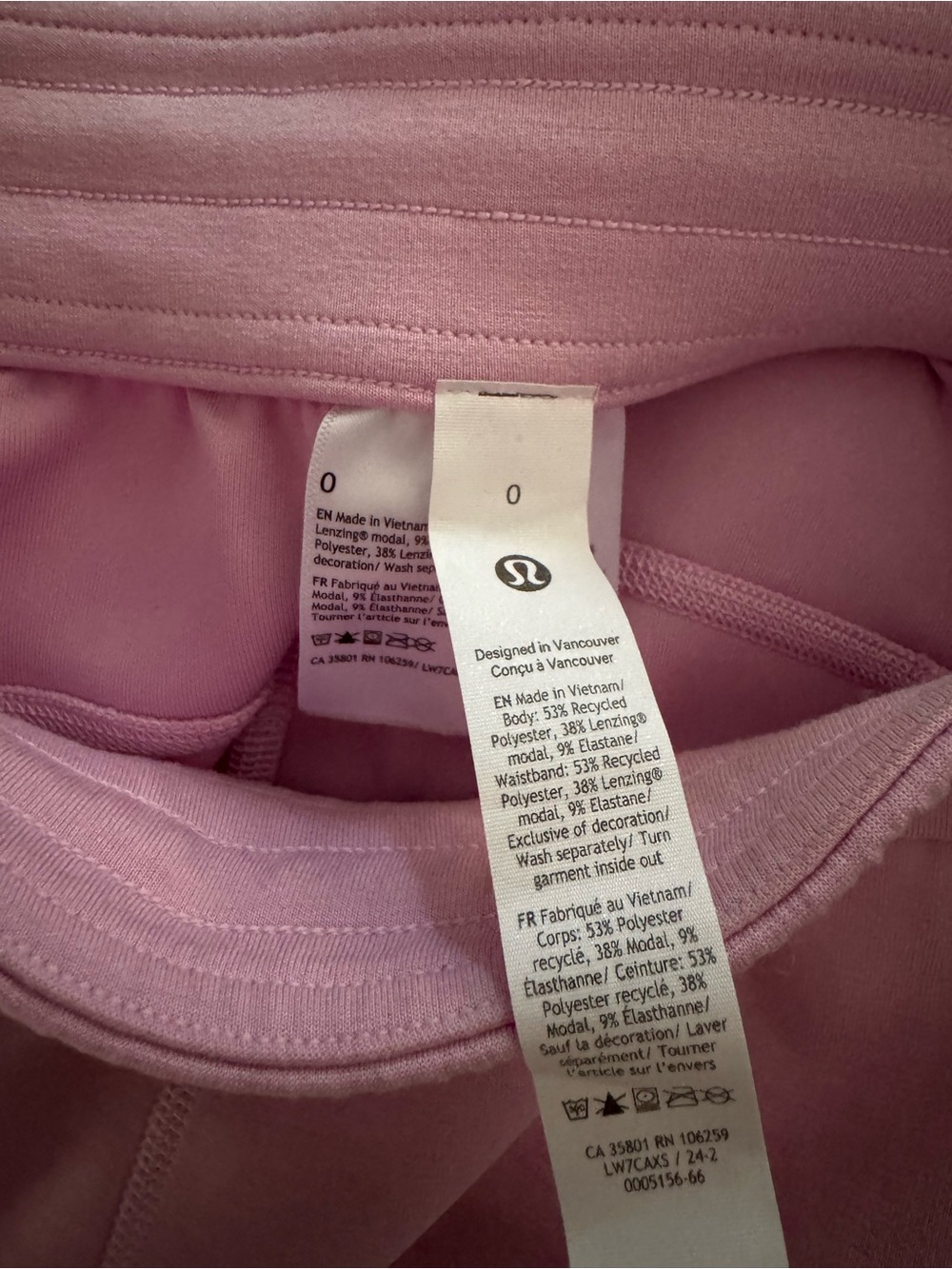Lululemon shorts - Picture 5 of 5